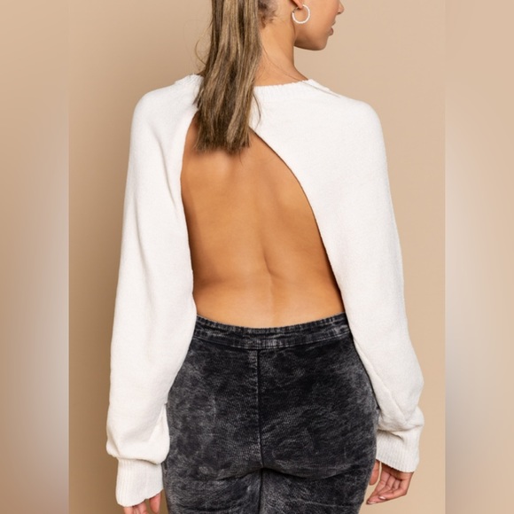 🔥sale POL Women’s Soft Pullover Backless Sweater - Cream- Sizes: S, M, L - Picture 3 of 8